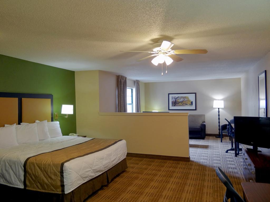 Extended Stay America Select Suites - Orlando - Maitland - 1760 Pembrook Dr Altamonte Springs Dış mekan fotoğraf